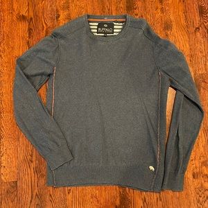 Men’s sweater